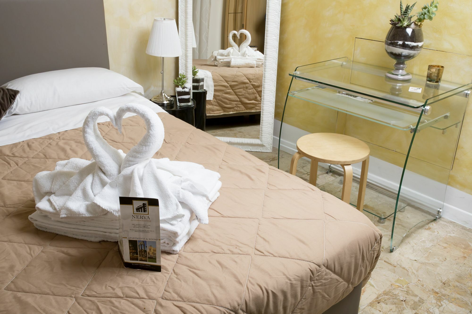 Gasthuis Nerva Cavour 3*